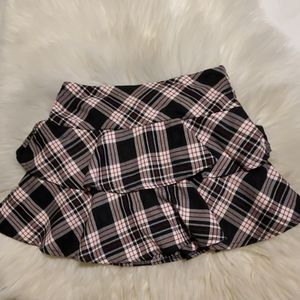 Y2k plaid tiered ruffle skirt, size 7